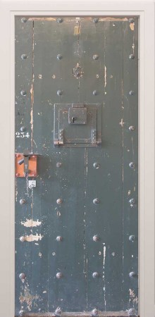 XL deursticker gevangenisdeur 1